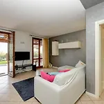 Maison Elisa Garden-bgl Apartamento Manerba del Garda