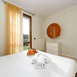 Apartamento Maison Elisa Garden-bgl Manerba del Garda