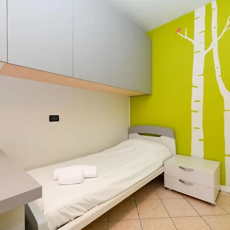 Maison Elisa Garden-bgl Apartment