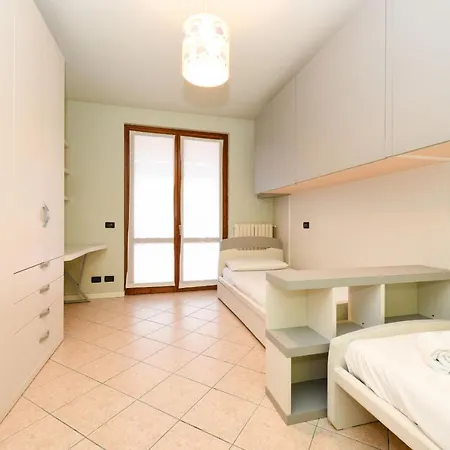 Maison Elisa Garden-bgl